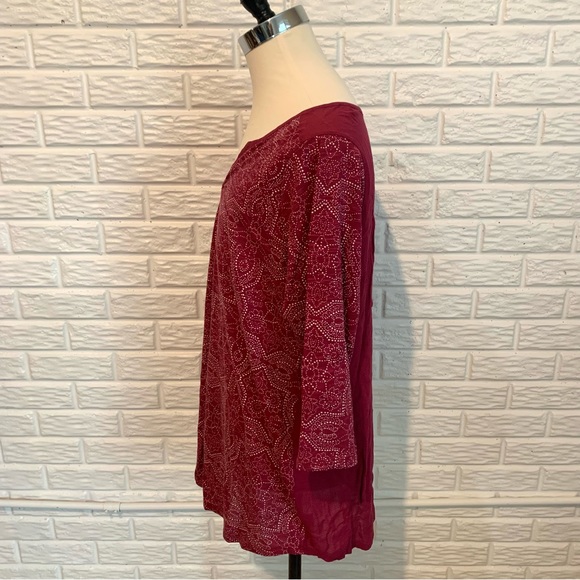 St. John’s Bay Raspberry Pink Tunic with White Spirograph Pattern - Picture 4 of 6